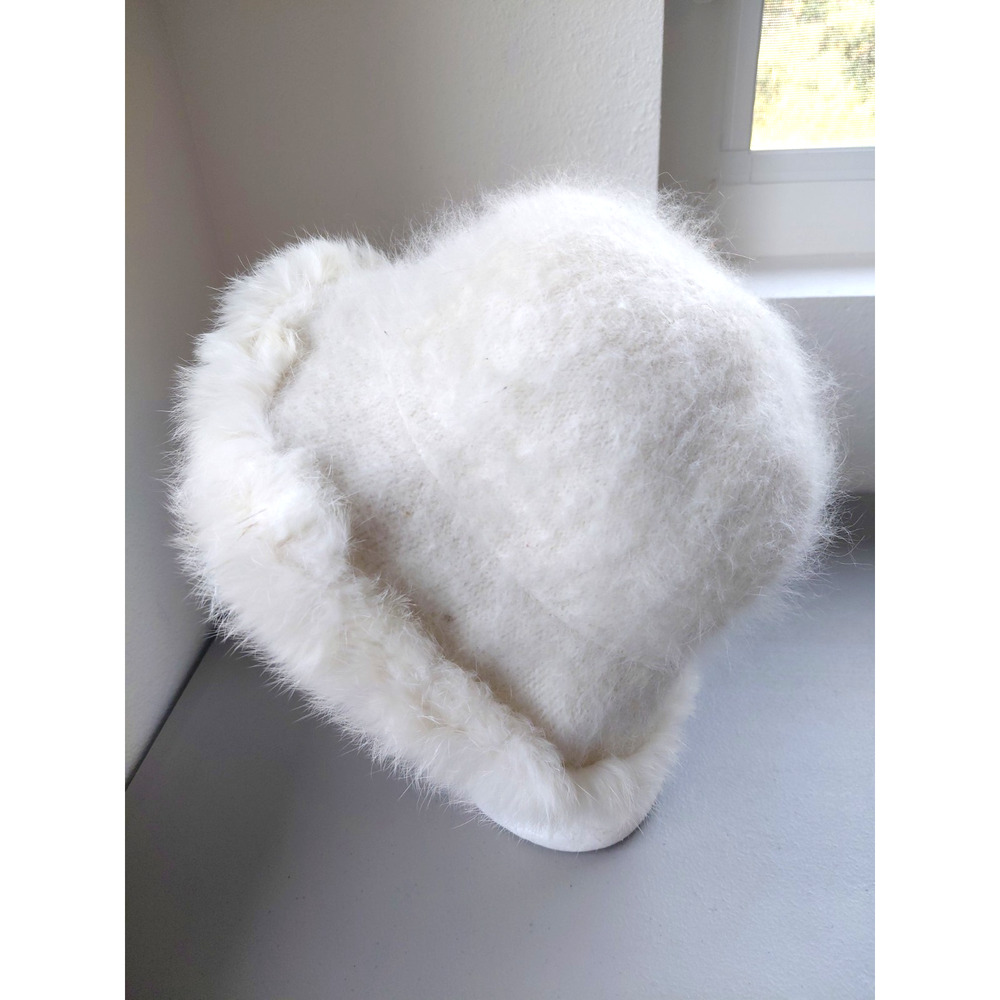 VTG Angora Bucket Winter Hat Cozy Fuzzy One Size Luxury David & Young Chic Warm - Picture 3 of 5